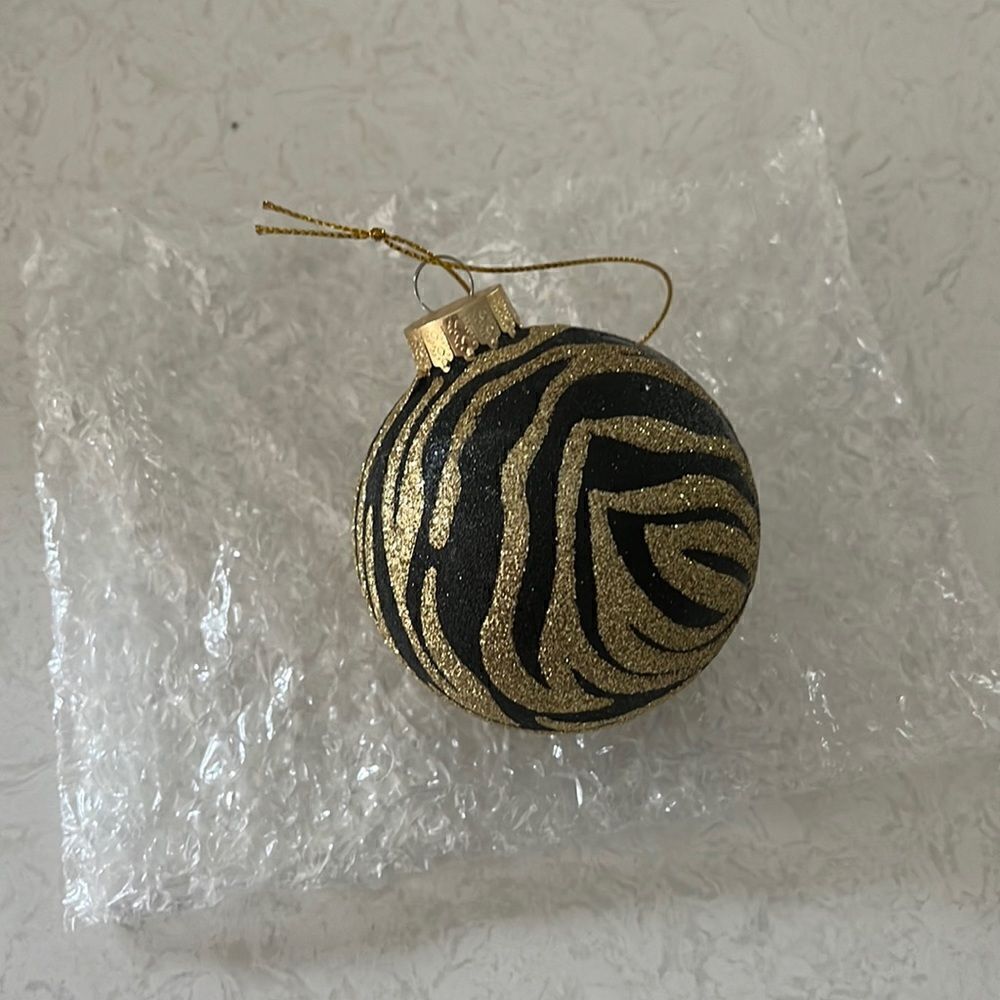 Macys holiday lane gold and black designer ornament NWT